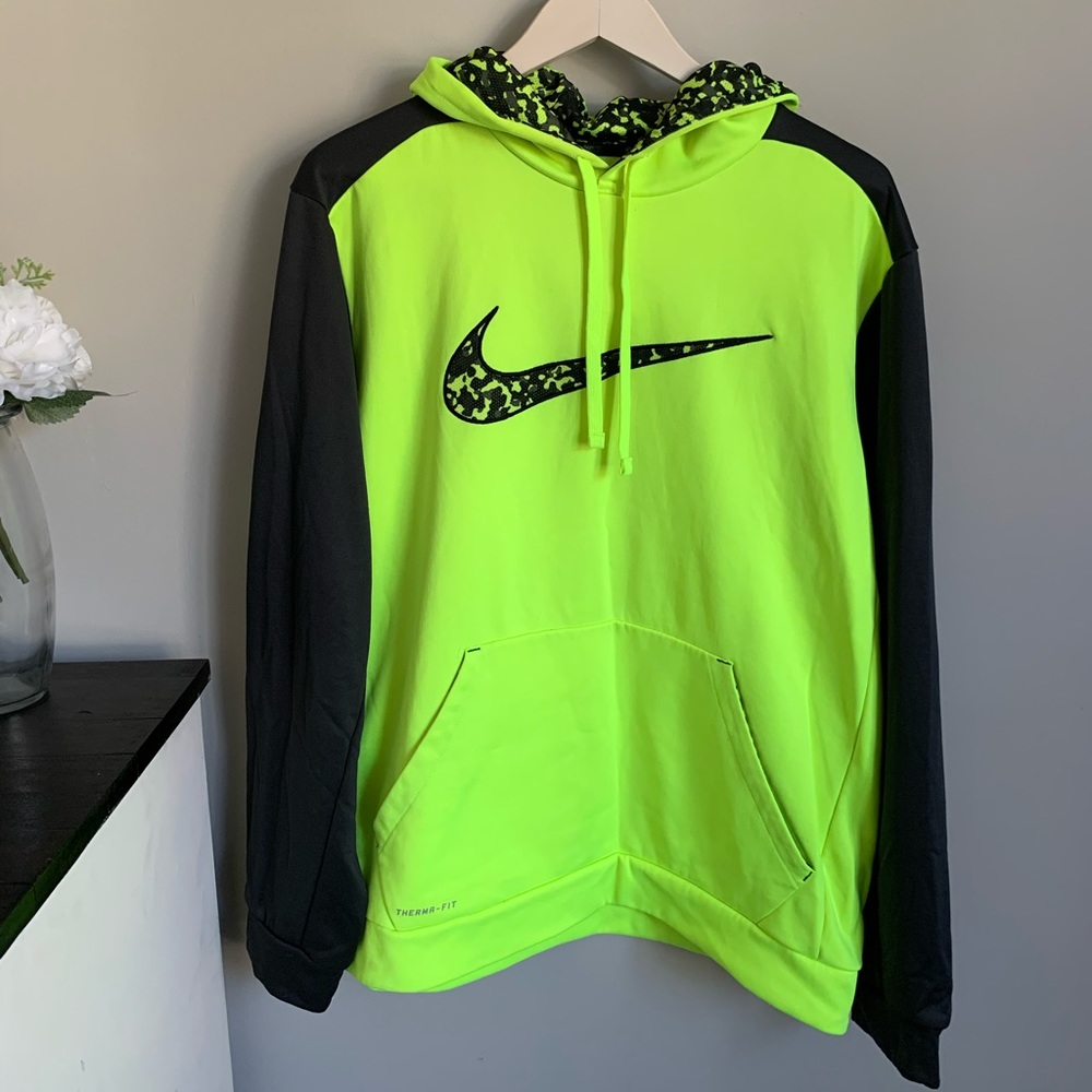 Men’s Nike hoodie